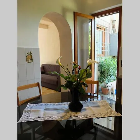Апартаменты La Casina Di Bruna *