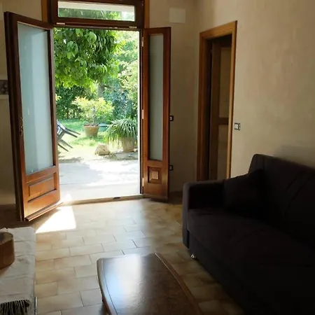 La Casina Di Bruna Apartman *
